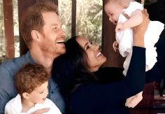 Navidad sin compromisos reales; así celebraron Meghan y Harry con sus hijos