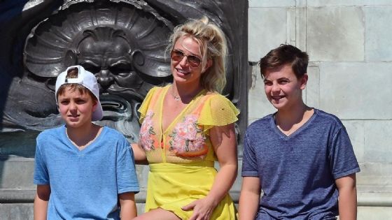 Hijos de Britney Spears se alejan de ella tras impactantes sucesos en casa