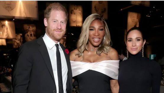 Los duques de Sussex acuden a la gala anual de Baby2Baby, donde homenajearon a Serena Williams