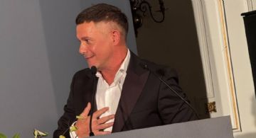 Alejandro Sanz comparte que habrá proyecto teatral con sus temas; así lo dio a conocer