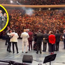 Marco Antonio Muñiz celebra 70 años de carrera con emotivo homenaje en el Auditorio Nacional