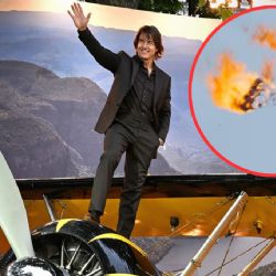 Tom Cruise rompe récord Guinness al saltar en paracaídas en llamas para 'Misión: Imposible 8'
