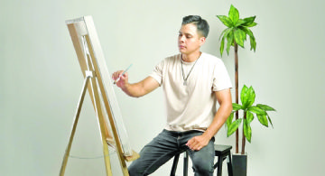 Aaron Cárdenas: cómodo y casual para el verano