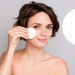 ¿Qué es el agua micelar? Beneficios reales y errores que debes evitar cometer