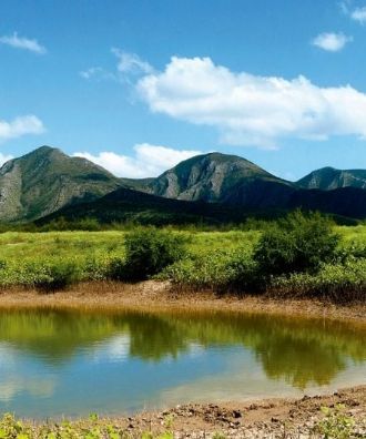 Un baño de luz entre sierras y agua tibia: rutas, qué ver y tips