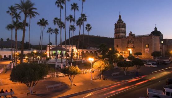 Paseíllo colonial entre calles de cantera y patios de sombra: rutas para encantARTE