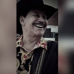 Muere Manolo Morales ‘El Rielero Mayor’, pilar y fundador de Los Rieleros del Norte